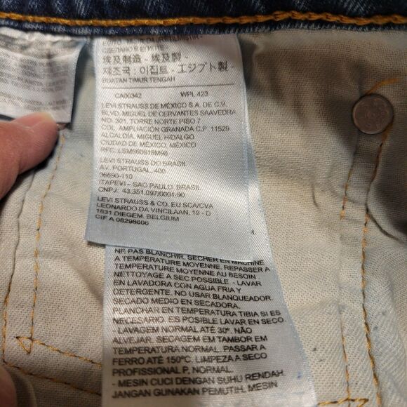 Levi's 501 Men's Straight Leg Jeans 34x34 Medium Wash Denim Distressed Cotton - Picture 5 of 11